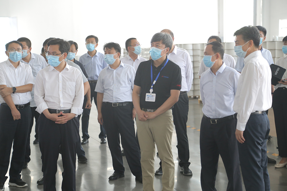 Wang Shujian, member of the Standing Committee of the Shandong Provincial Party Committee and Executive Vice Governor, and his entourage came to our company for investigation
